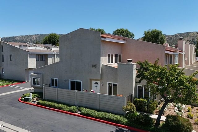 1896 Stow Street, Simi Valley, CA 93063 — photo 3 of 39