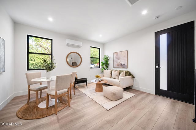 5623 Oso Avenue, Woodland Hills, CA 91367 — photo 18 of 55