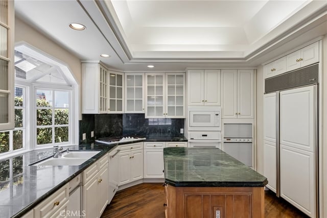 10190 Baywood Court, Los Angeles, CA 90077 — photo 25 of 75