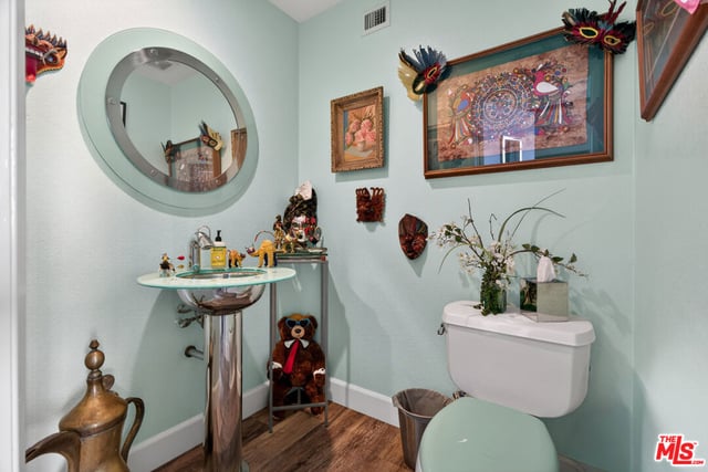600 W 9th Street 1512, Los Angeles, CA 90015 — photo 11 of 39