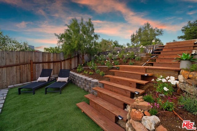25638 Monte Nido Drive, Calabasas, CA 91302 — photo 30 of 40