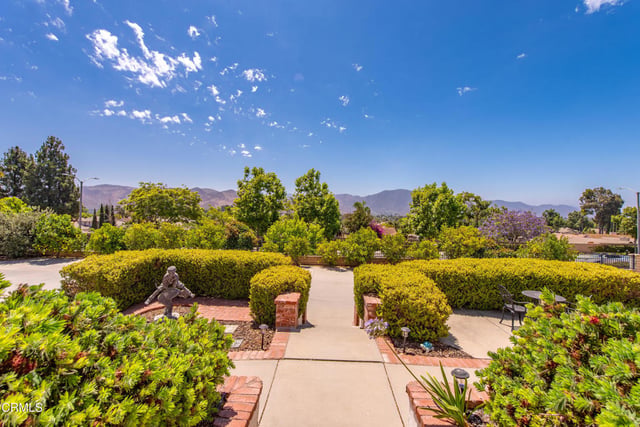 2210 Via Loma, Camarillo, CA 93012 — photo 14 of 41