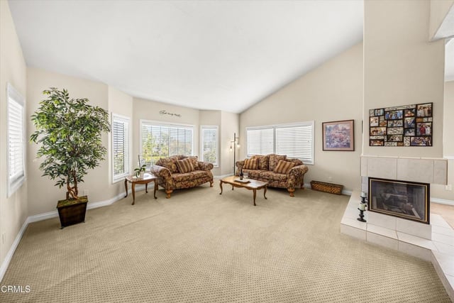 2210 Via Loma, Camarillo, CA 93012 — photo 9 of 41