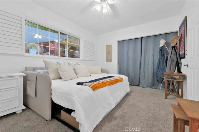 4771 Excelente Drive, Woodland Hills, CA 91364 — photo 19 of 40