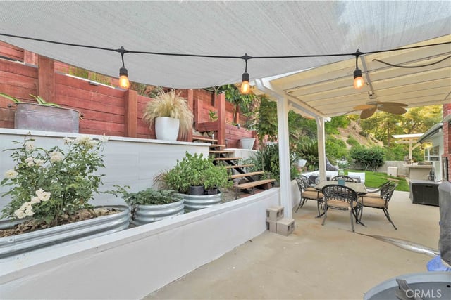 4771 Excelente Drive, Woodland Hills, CA 91364 — photo 34 of 40