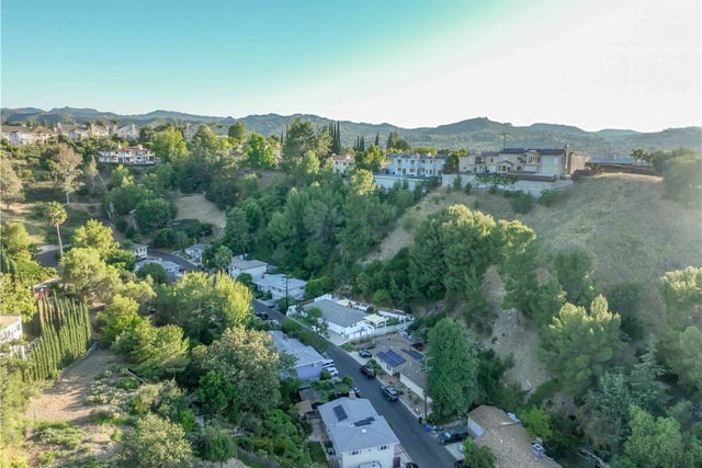 4771 Excelente Drive, Woodland Hills, CA 91364 — photo 40 of 40