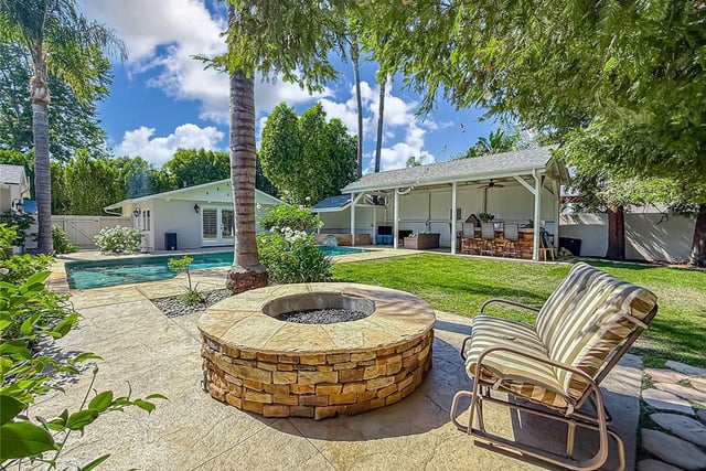 23433 Hatteras, Woodland Hills, CA 91367 — photo 14 of 75