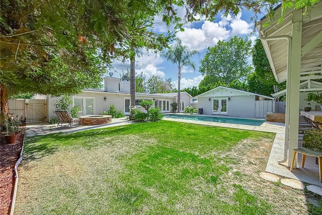 23433 Hatteras, Woodland Hills, CA 91367 — photo 18 of 75