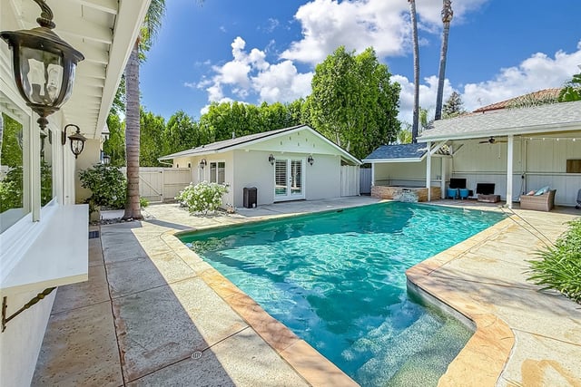 23433 Hatteras, Woodland Hills, CA 91367 — photo 5 of 75