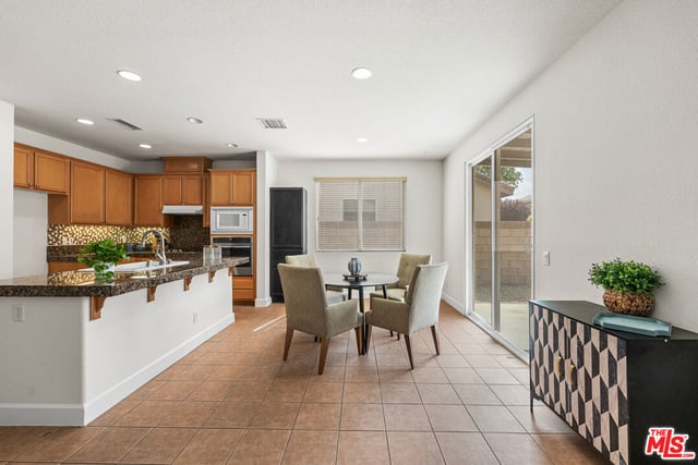 6304 Starview Drive, Lancaster, CA 93536 — photo 12 of 30