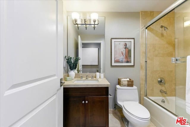 11115 Acama Street 107, Studio City, CA 91602 — photo 26 of 35
