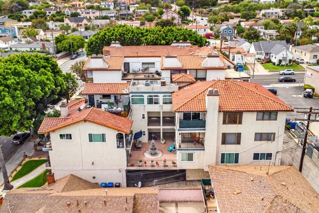 1440 W 9th Street 2, San Pedro, CA 90732 — photo 4 of 34