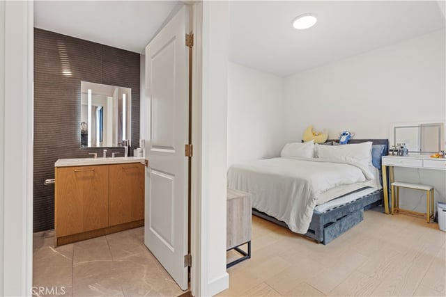 400 S Broadway 928, Los Angeles, CA 90013 — photo 9 of 29