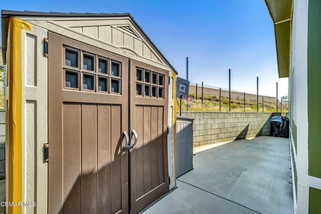 11401 Topanga Canyon Boulevard 8, Chatsworth, CA 91311 — photo 23 of 24
