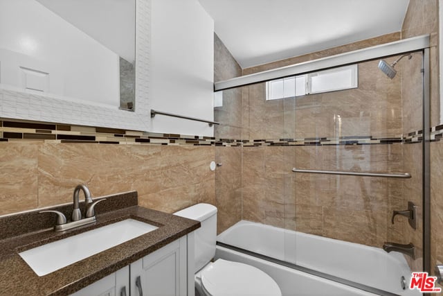 6292 Lubao Avenue, Woodland Hills, CA 91367 — photo 17 of 38