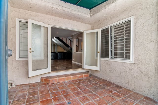 5401 Zelzah 115, Encino, CA 91316 — photo 20 of 33