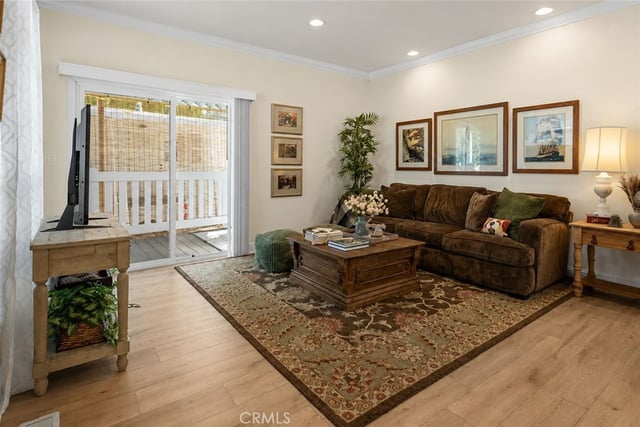 6480 Katherine 63, Simi Valley, CA 93063 — photo 9 of 43