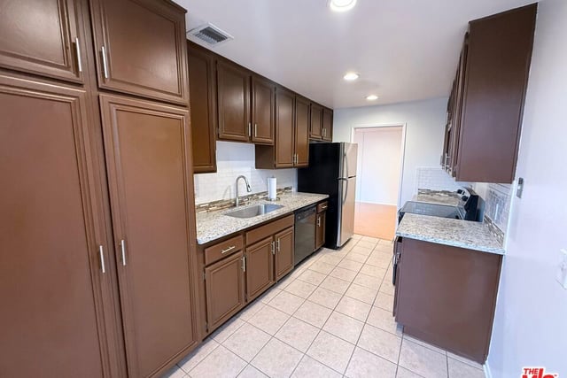 4000 Via Marisol 105, Los Angeles, CA 90042 — photo 5 of 23