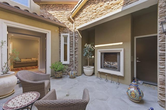 13093 Canyon Wren Court, Moorpark, CA 93021 — photo 13 of 82