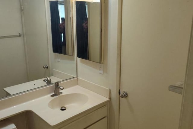 1840 E Avenue J2 apt 7, Lancaster, CA 93535 — photo 17 of 19