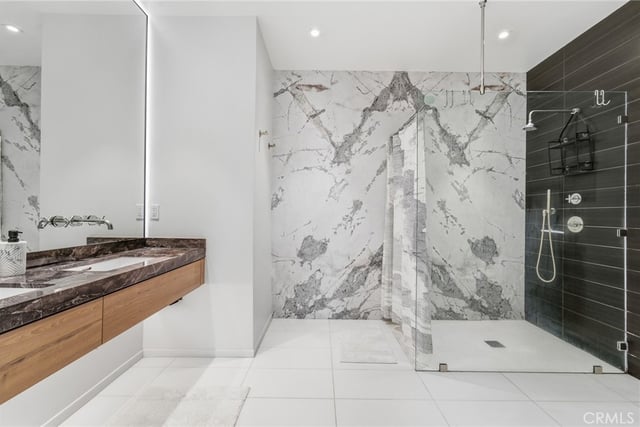1030 N Kings Road 405, West Hollywood, CA 90069 — photo 11 of 26