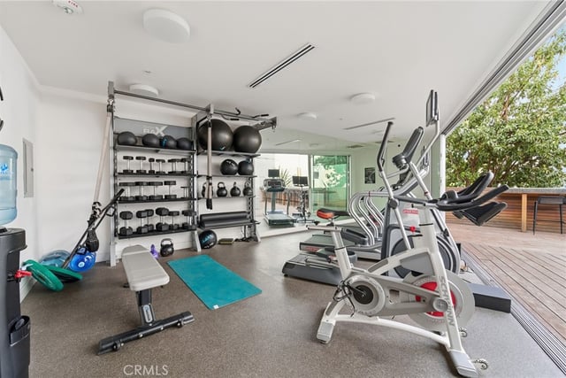 1030 N Kings Road 405, West Hollywood, CA 90069 — photo 21 of 26