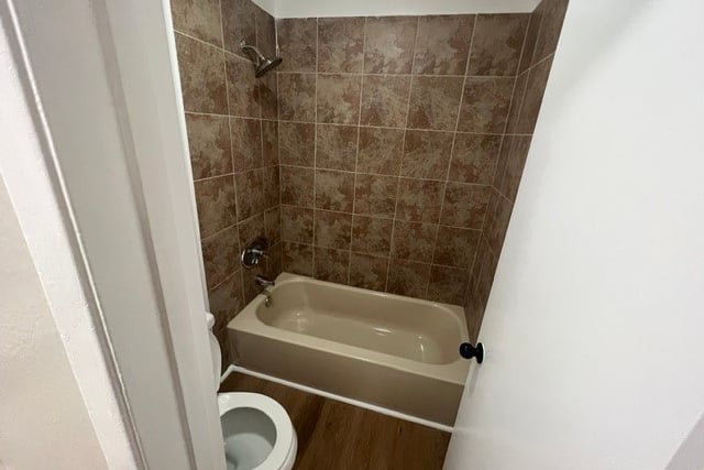 23515 Lyons 218, Valencia, CA 91355 — photo 16 of 19