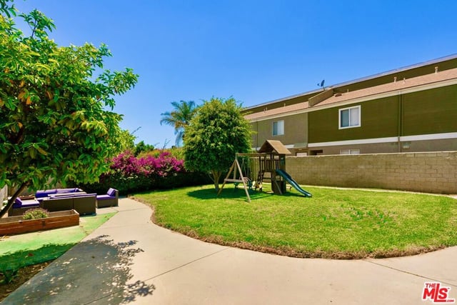 328 E Plymouth Street, Inglewood, CA 90302 — photo 26 of 30