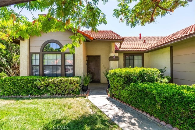2808 College Park, Lancaster, CA 93536 — photo 5 of 34