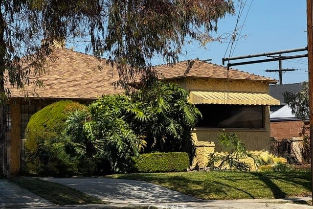 10815 S Hoover, Los Angeles, CA 90044 — photo 2 of 2
