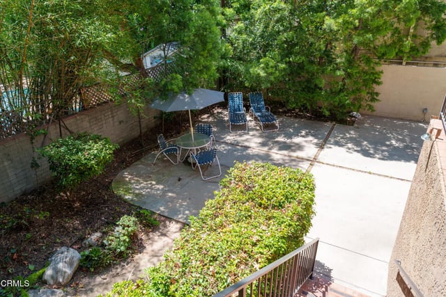 12330 Magnolia Boulevard 106, Valley Village, CA 91607 — photo 40 of 47