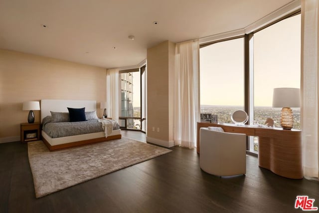 211 W Elm Court 28A, Los Angeles, CA 90067 — photo 11 of 28