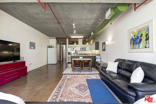 645 W 9th Street 240, Los Angeles, CA 90015 — photo 11 of 37