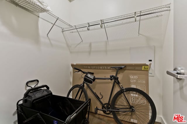 645 W 9th Street 240, Los Angeles, CA 90015 — photo 20 of 37