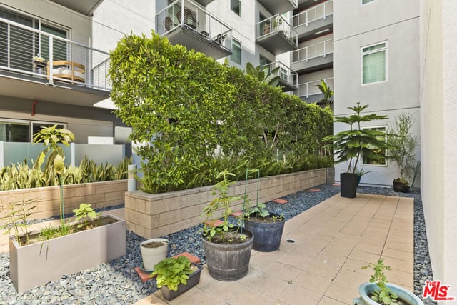 645 W 9th Street 240, Los Angeles, CA 90015 — photo 24 of 37
