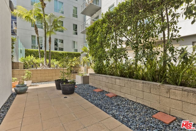 645 W 9th Street 240, Los Angeles, CA 90015 — photo 25 of 37