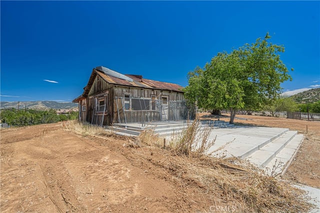 10367 Escondido Canyon, Agua Dulce, CA 91390 — photo 22 of 28