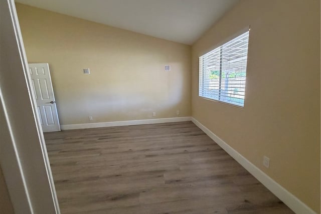 25420 Sheffield Ln, Saugus, CA 91350 — photo 14 of 24
