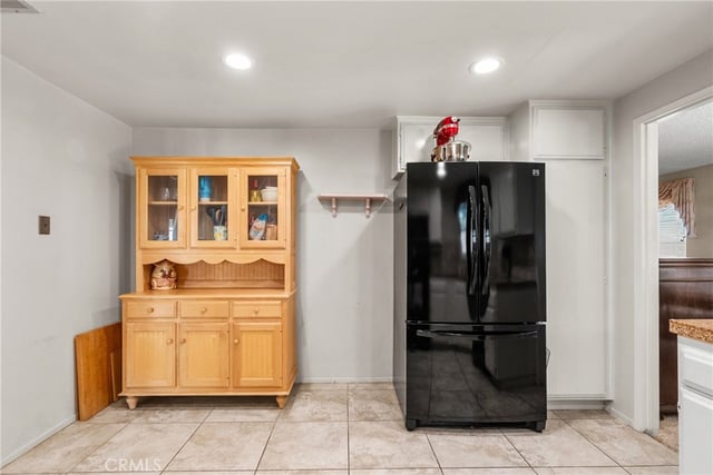 15816 Cindy Court, Canyon Country, CA 91387 — photo 19 of 51