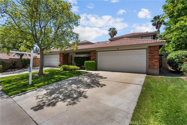 15816 Cindy Court, Canyon Country, CA 91387 — photo 8 of 51