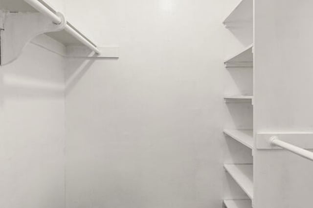 525 S Ardmore Avenue 107, Los Angeles, CA 90020 — photo 12 of 22