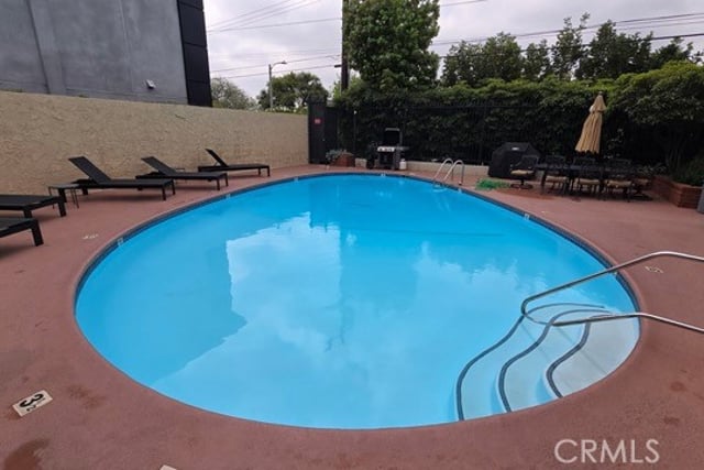 2929 Waverly Apt # 213, Los Angeles, CA 90039 — photo 4 of 13