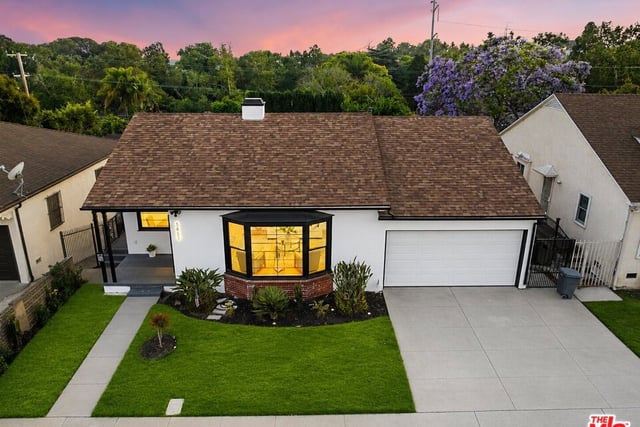 5853 S La Brea Avenue, Los Angeles, CA 90056 — photo 31 of 38