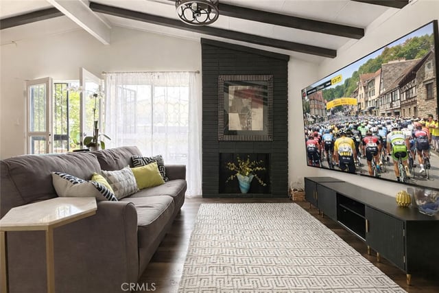 320 E 81st, Los Angeles, CA 90003 — photo 8 of 39