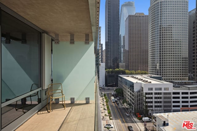 877 Francisco Street 1119, Los Angeles, CA 90017 — photo 16 of 32