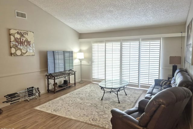 26132 Village 26, Camarillo, CA 93012 — photo 9 of 57
