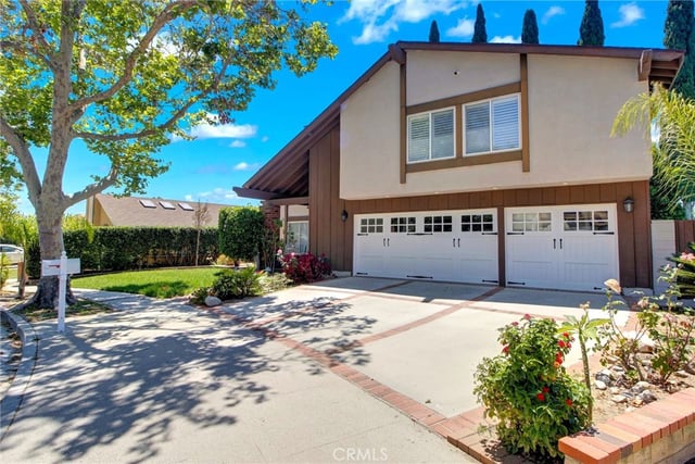 2357 Lawnview Court, Simi Valley, CA 93065 — photo 4 of 52