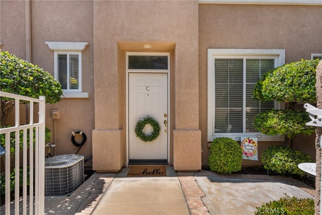 25554 Schubert C, Stevenson Ranch, CA 91381 — photo 5 of 63