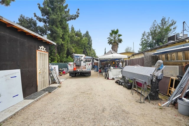 15627 Vintage, North Hills, CA 91343 — photo 44 of 53