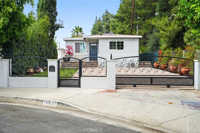 15627 Vintage, North Hills, CA 91343 — photo 5 of 53